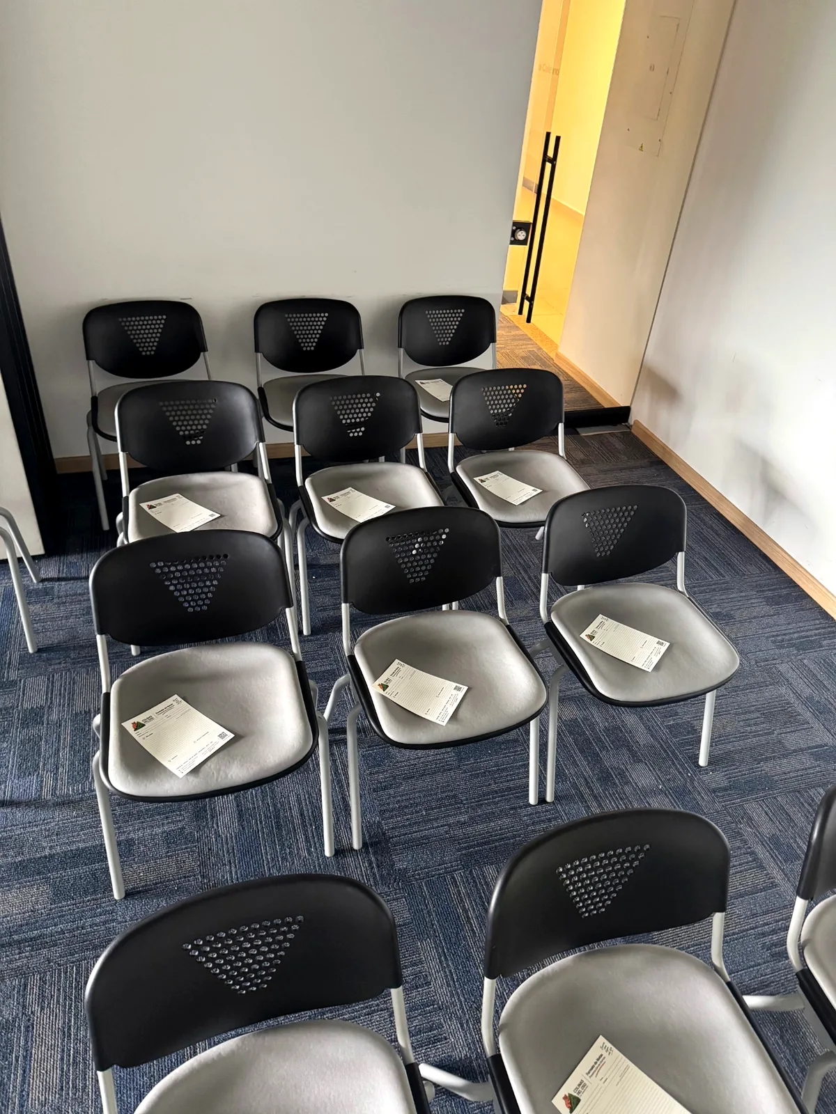 Auditorio pequeño · hasta 11 personas
